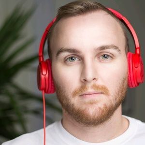 Meet your Posher, Caleb